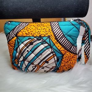 Ladies wallet/makeup bag or pouch .